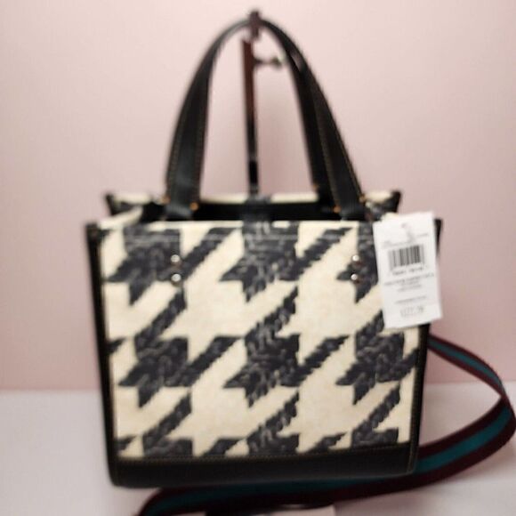 COACH CJ623 Dempsey Tote 22 Canvas & Leather Houndstooth Print Patch Cream - Picture 4 of 6